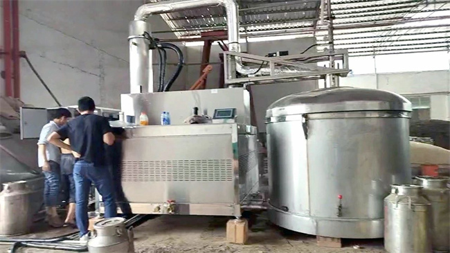 高温蒸汽热泵自动蒸酒一体机，推动白酒行业碳中和产业园建设